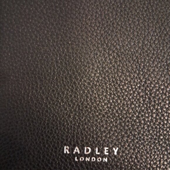 Radley London large Hobo/Shoulder Bag - Picture 5 of 6